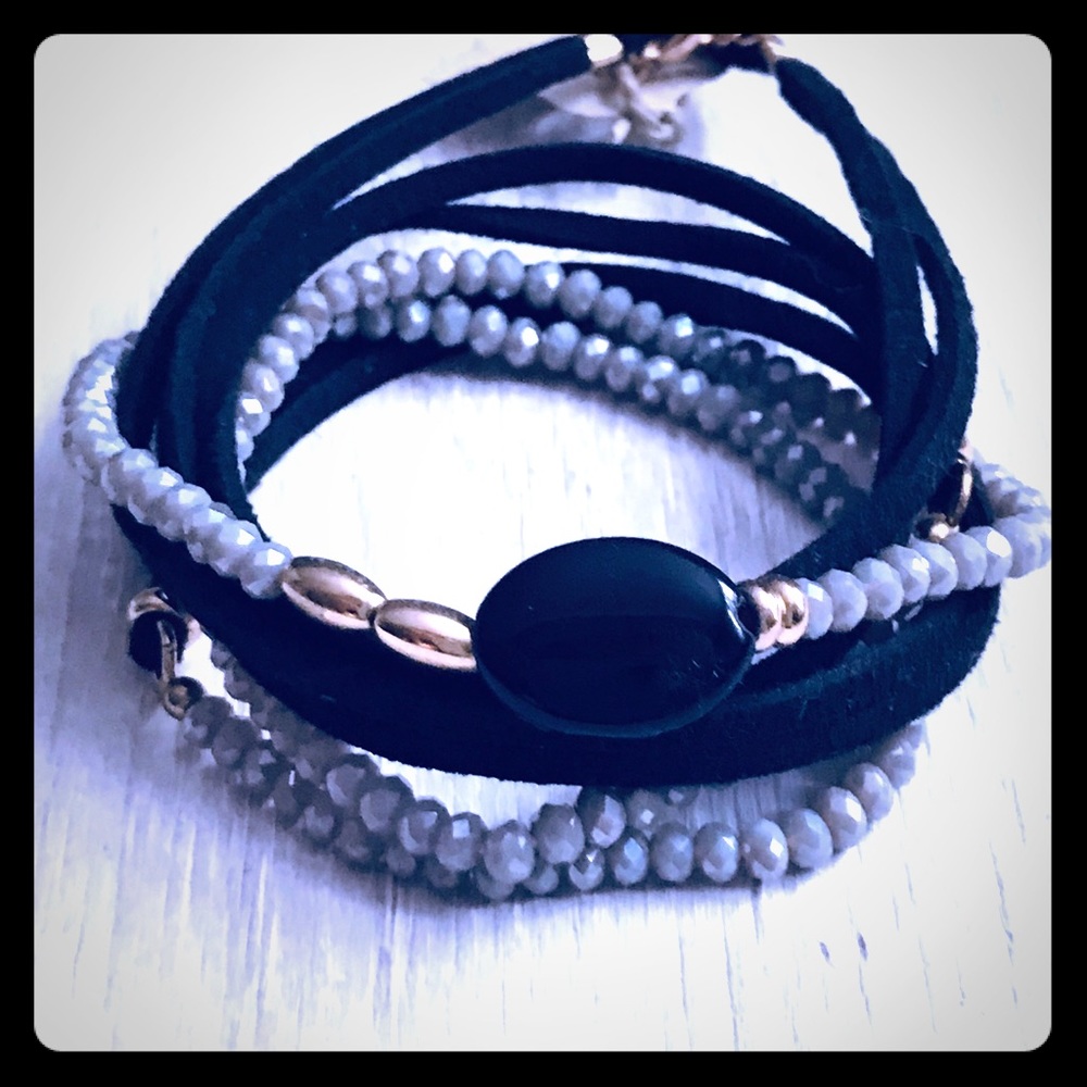 SUPER CUTE NWT WRAP BRACELET OR NECKLACE!